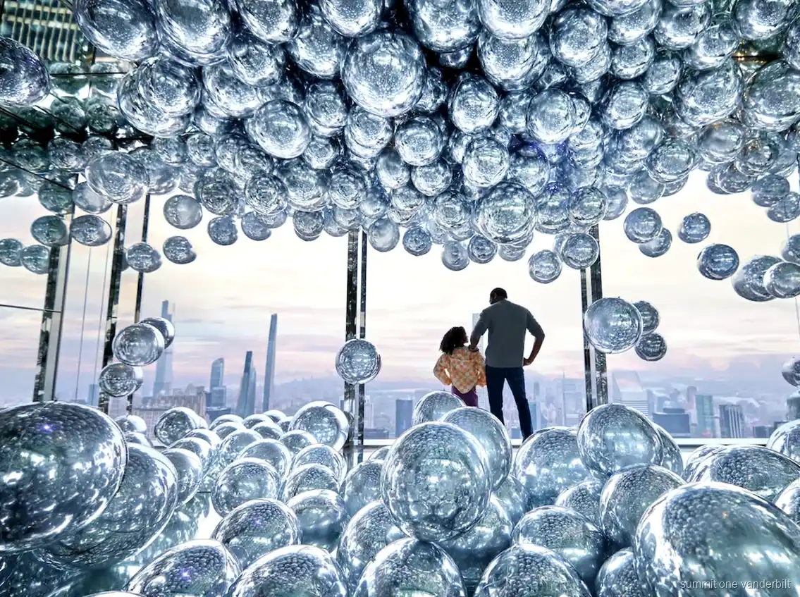 Expérience du sol de verre à l'observatoire SUMMIT One Vanderbilt